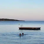 Brygga I Helgeroa *